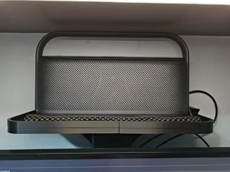 Gigabyte M27Q Shelf