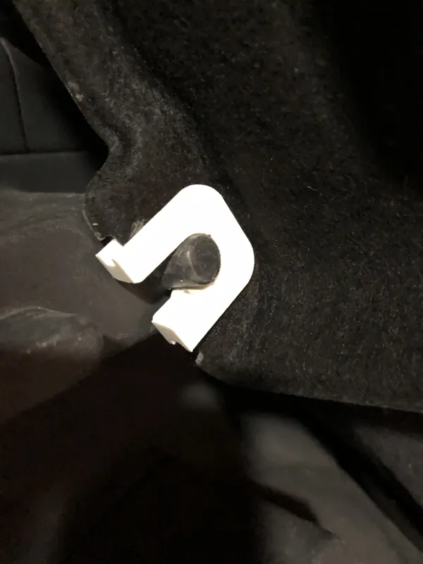 Mitsubishi Colt Rear Shelf piece