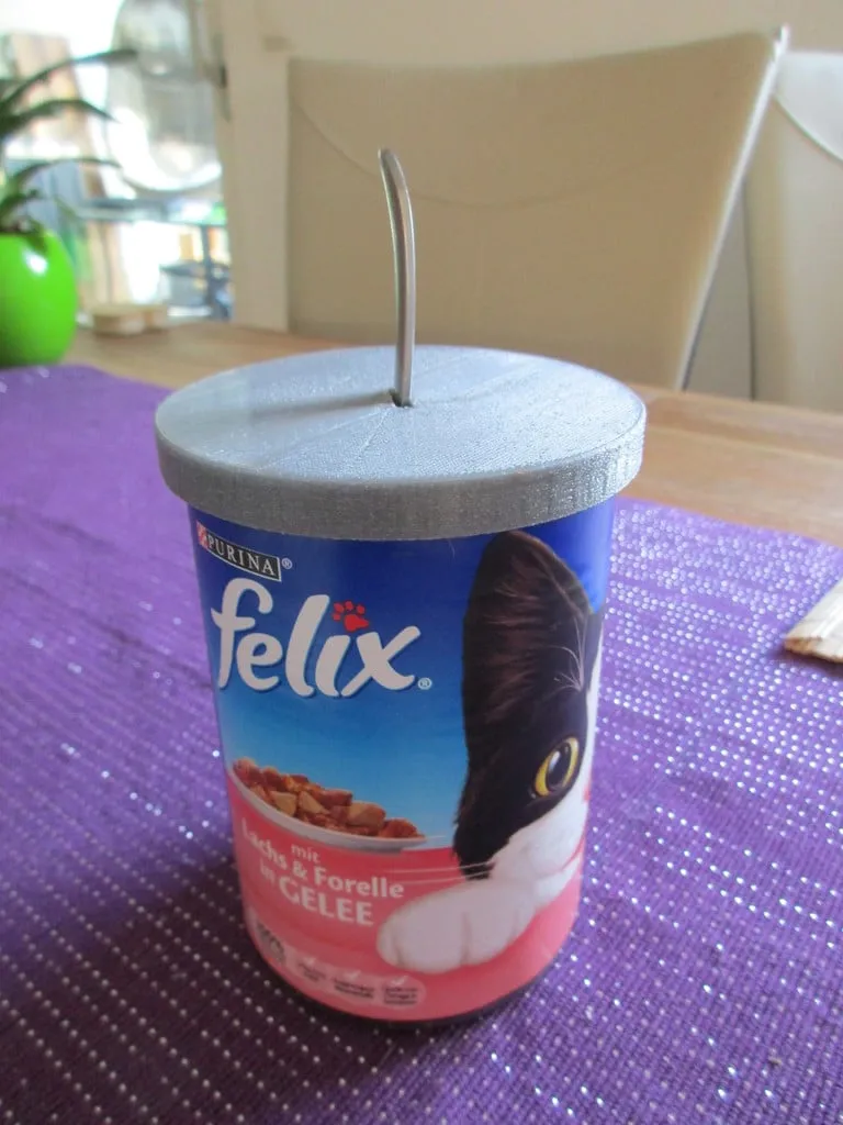 Yet another cat food lid