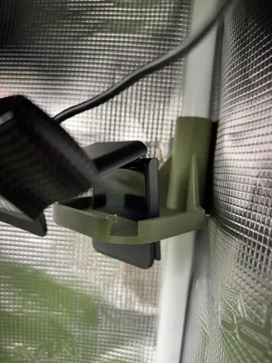 Logitech C920s arm for 16mm frame grow tent