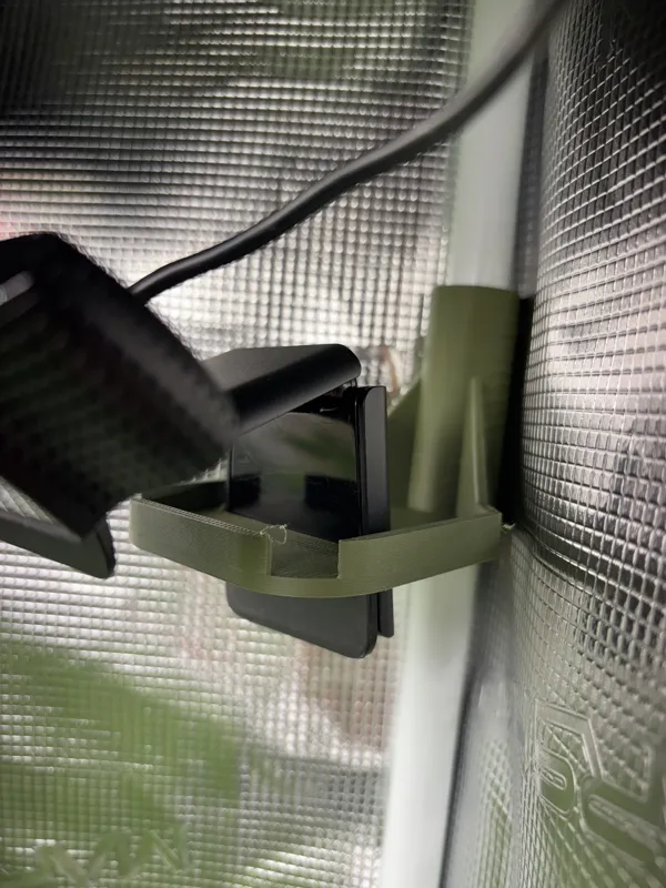 Logitech C920s arm for 16mm frame grow tent
