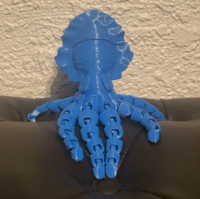 Articulated Cuttlefish with head Compartment