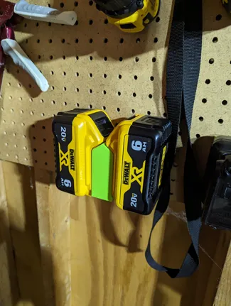 DeWalt 20V Max XR 6A Dual Battery Pegboard Mount