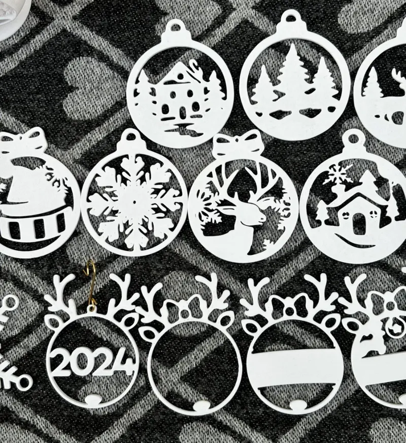 Different "2D" 2024 Christmas balls