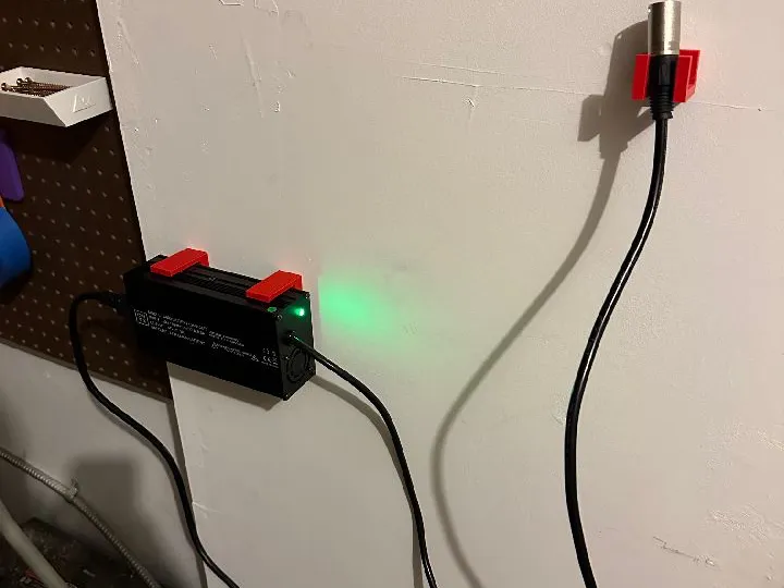 Wall Mount For Onyx 5w Charger