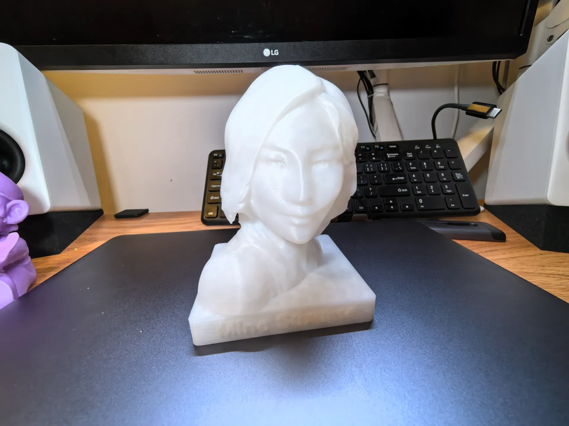 Minai Suzume Teacher - Head Sculpt - Sculpt Generation with Bamboo
