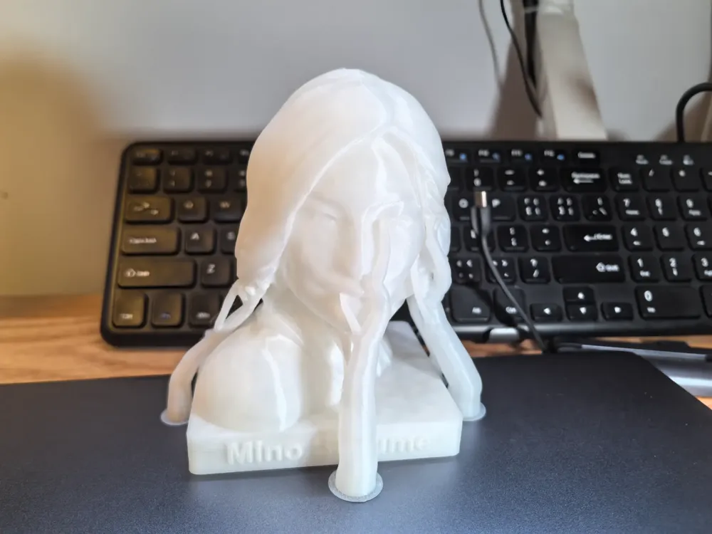 Minai Suzume Teacher - Head Sculpt - Sculpt Generation with Bamboo