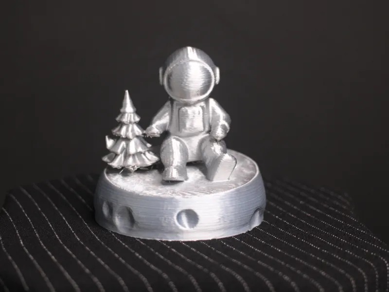 Christmas Tree with Astronaut 
