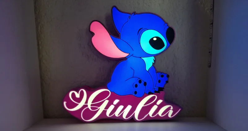 lampe stitch avec prenom giulia