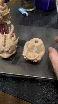 摇头元宝龙