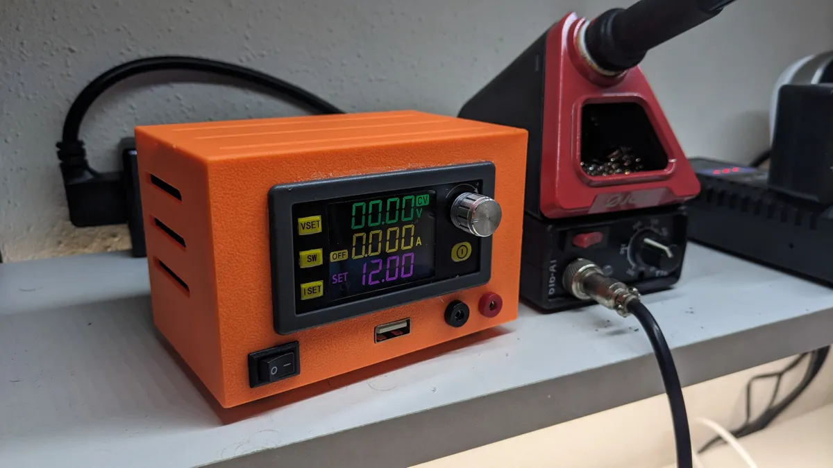 Boîtier pour alimentation réglable SK60 / SK120