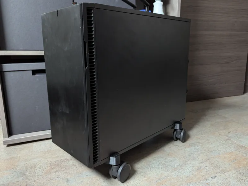 Fractal Design Define R6 wheel adapters