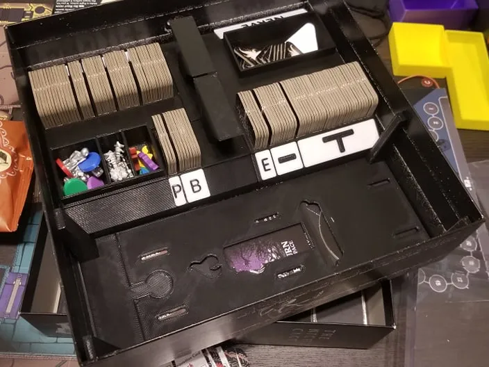 Night Cage Organizer