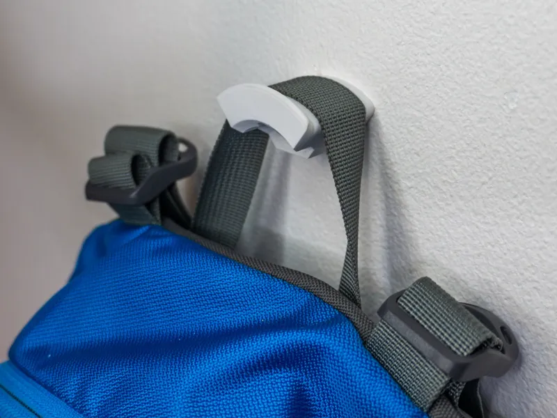 Bag hook