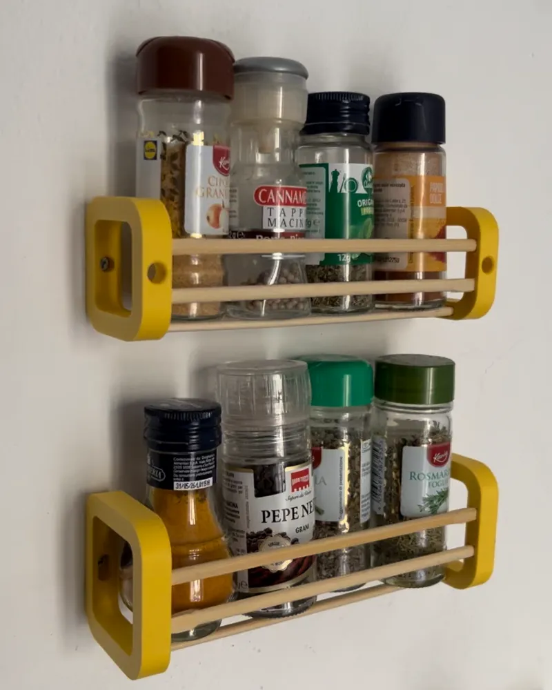 Spice rack supports - Chinese sticks upcycling