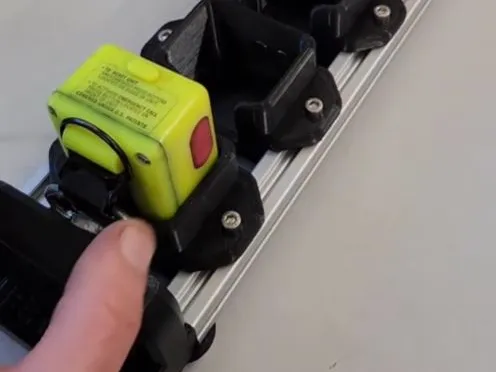 Superpass 2 Holder