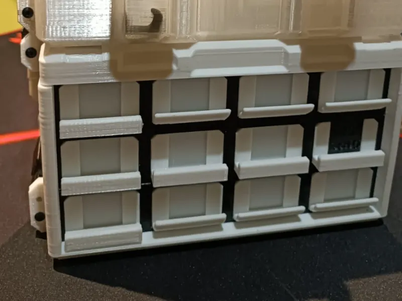Box organizer
