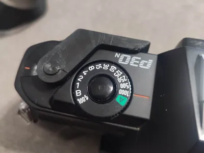 Pentax P30 Wind Lever