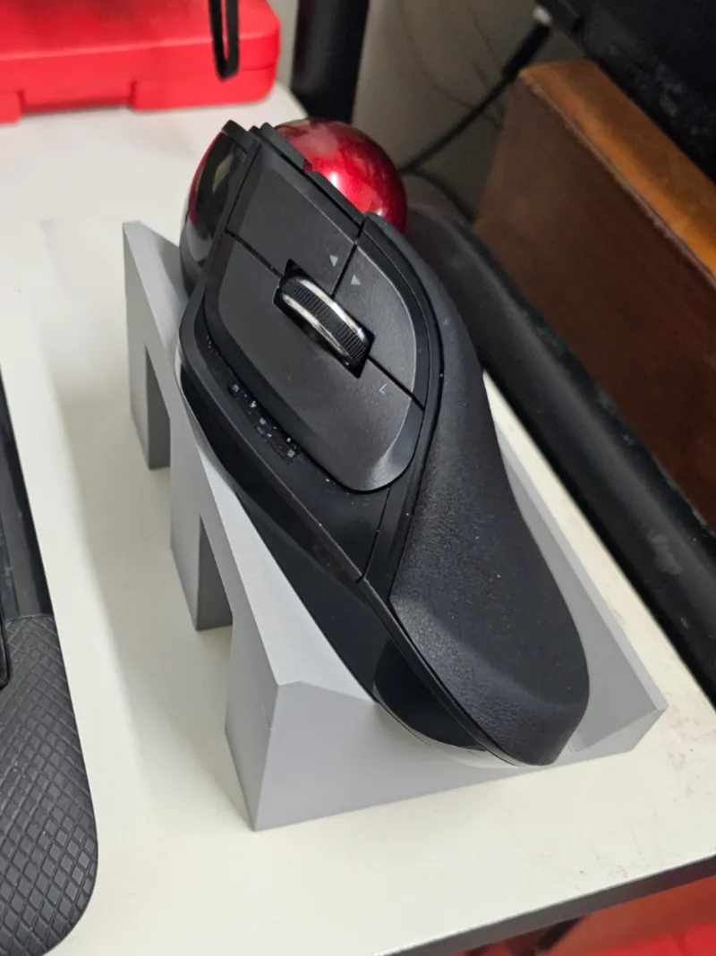 Ergonomic Roller Ball Mount