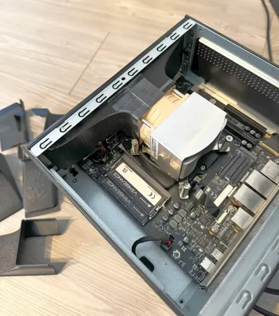 ZimaCube Pro CPU Fan Shroud Silverstone AR09-115XS
