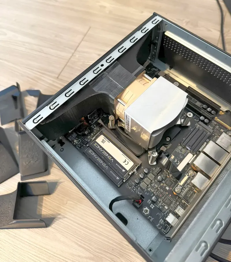 ZimaCube Pro CPU Fan Shroud Silverstone AR09-115XS