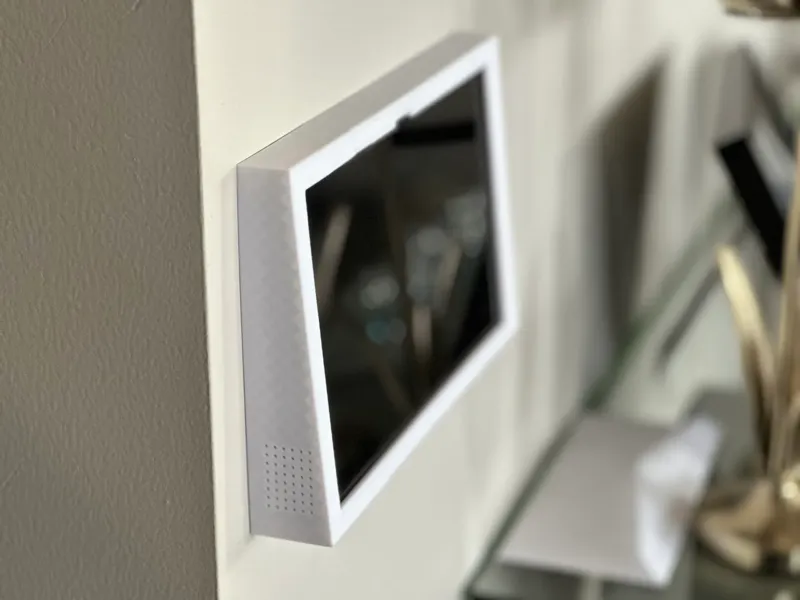 Angled Wall Mount for Lenovo Tab M10 Plus - Gen 3