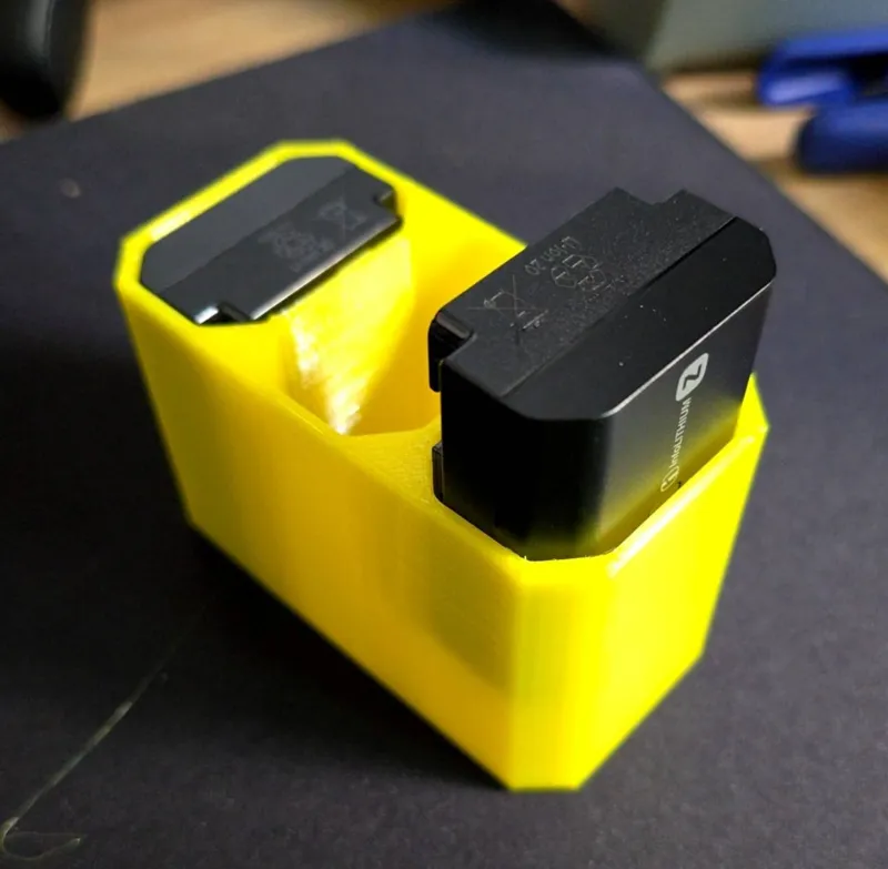 NP-FZ100 3slot TPU Case