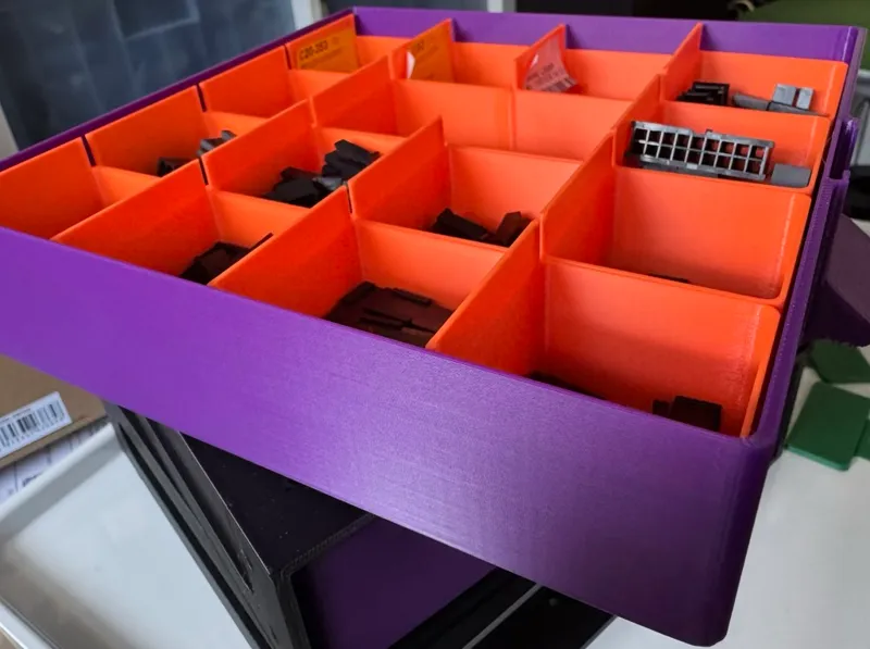 Drawer 4x4 for screw boxes
