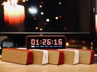 AWTRIX Interactive Full-Color Dot Matrix | Pixel Clock