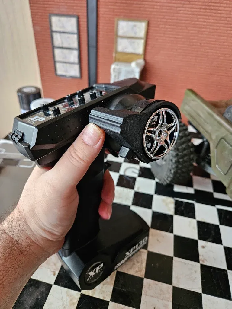 XP130 thumb steer