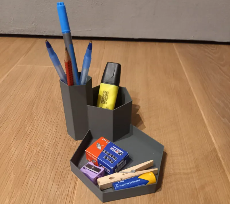 Desk orginizer