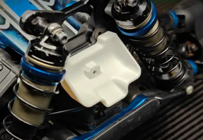 Team Associated RC8B4.1 前鼻翼
