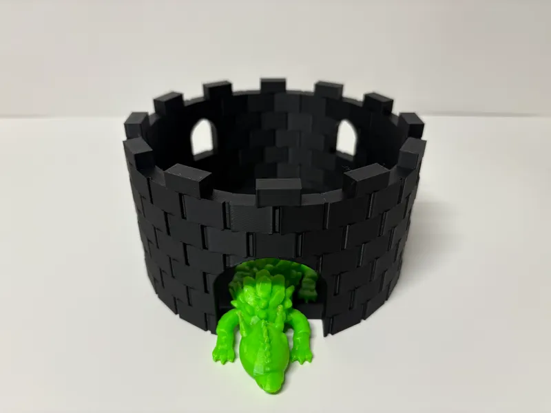 6 Inch Dragon Lair/House (Display/Stand)