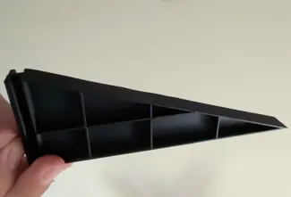 Christmas tree leg