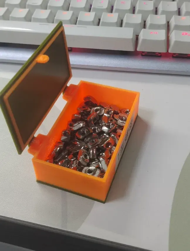 多色零件盒