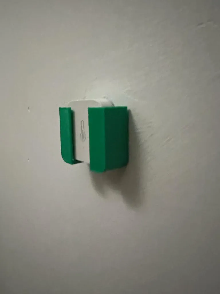aqara temperature sensor wall mount