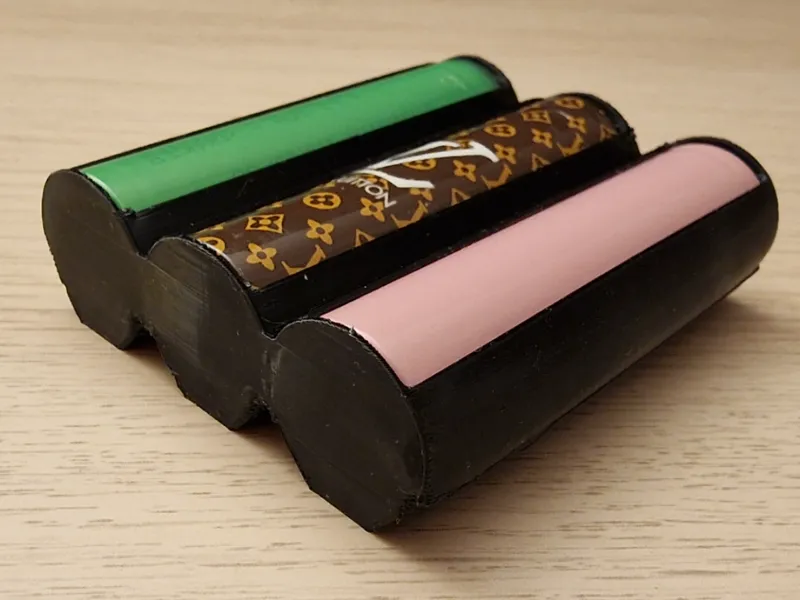 Flexible Hülle für 18650 Akkus