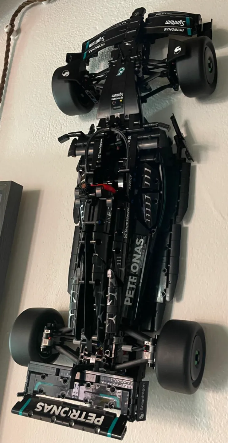 Mercedes-AMG F1 W14 #42171 Wall Hook