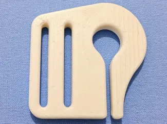 32 mm belt buckle with hook for fixed loop belt
