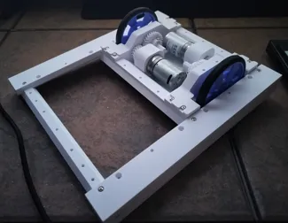 Differential/Skid Steering Chassis