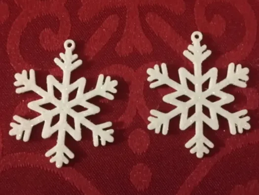 Snowflake earrings / ornament view 3