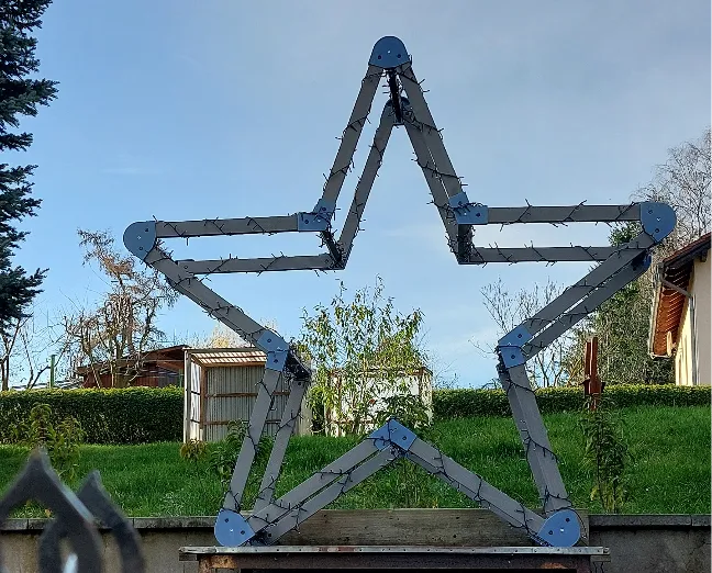 174 cm großer Stern