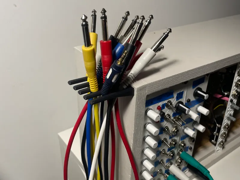 1/4 Inch cable hanger for Eurorack/Kosmo/Guitar