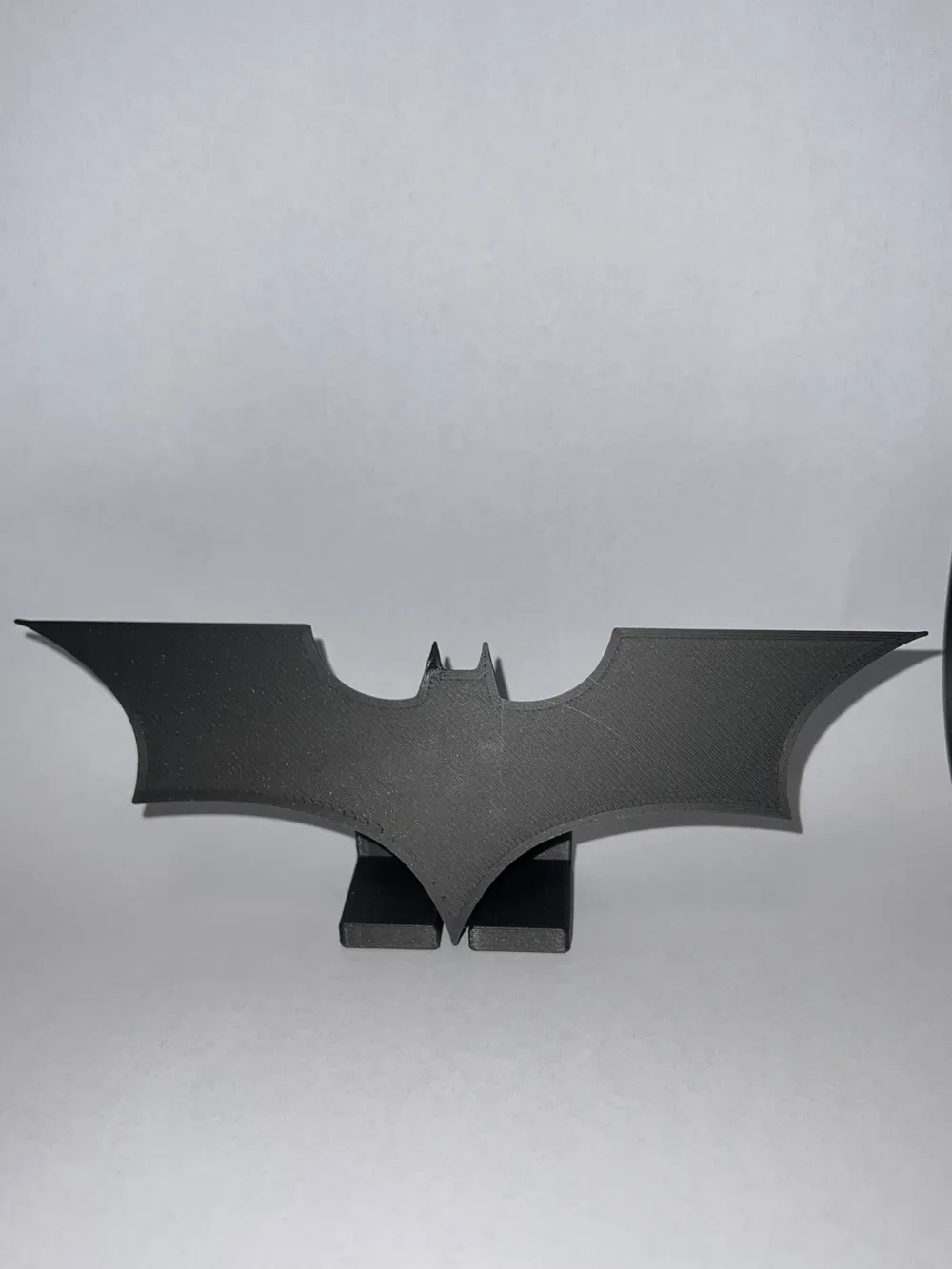 Batman Batarang Holder by AryMinecraft1000 MakerWorld: Download Free 3D ...