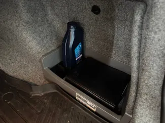 E90 Oil Bottle Holder