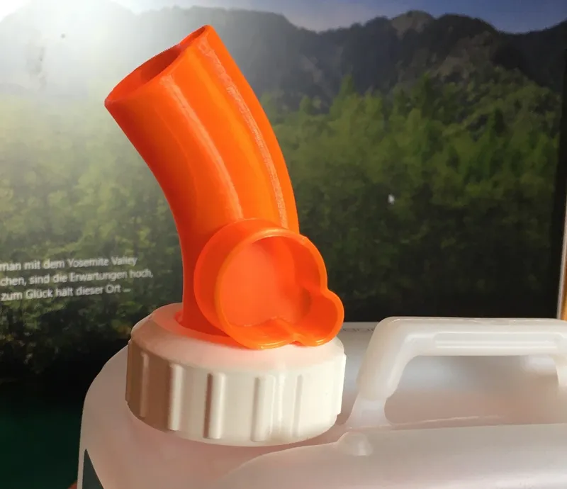 Spout canister DIN45