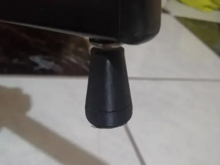 chair foot