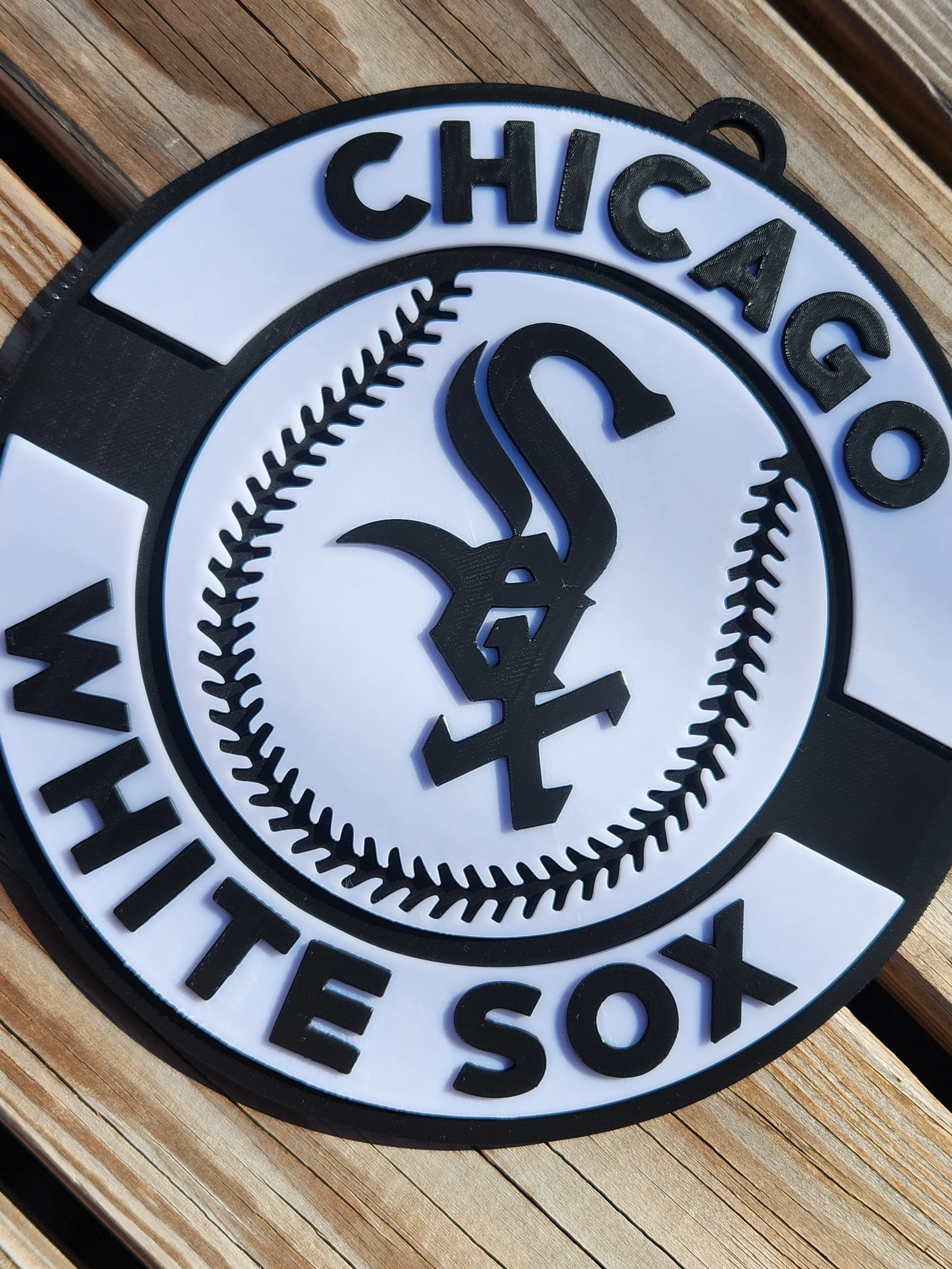Chicago White Sox Medallion - Free 3D Print Model - MakerWorld