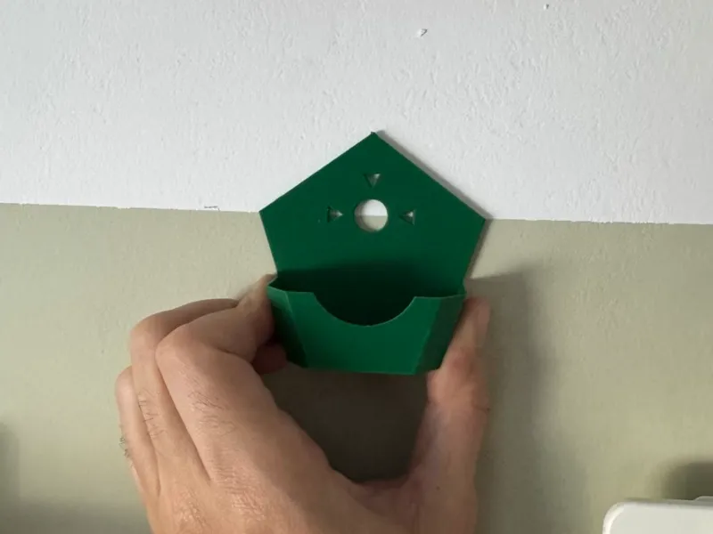 Drill dust collector tray