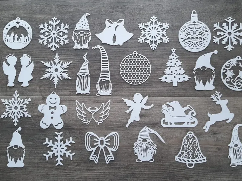 christmas ornaments, tags